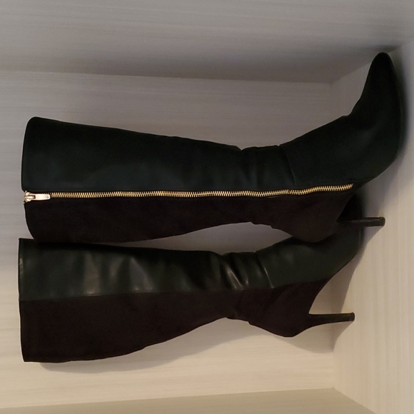 Boots - Size 7 - Picture 4 of 9